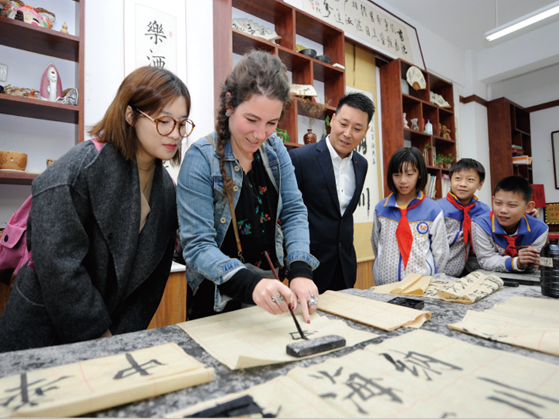 老外稱贊鶴壁科達學(xué)校中